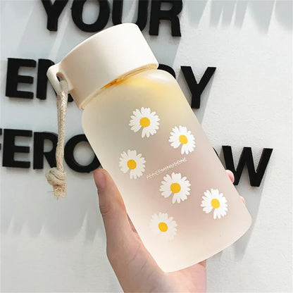 Small Daisy Frosted Plastic Mug