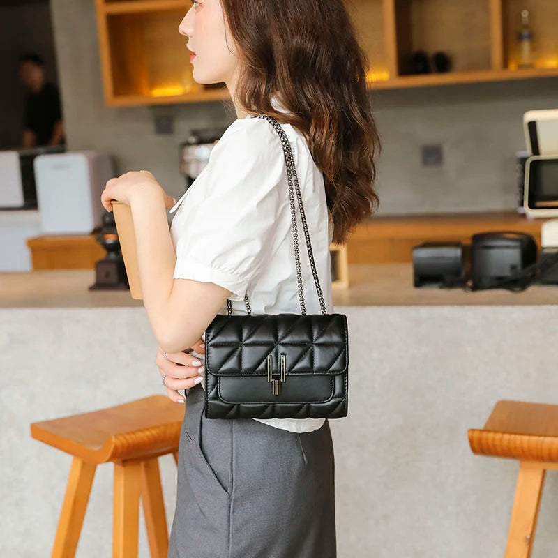 Diagonal Cross Style Crossbody Bag For Women