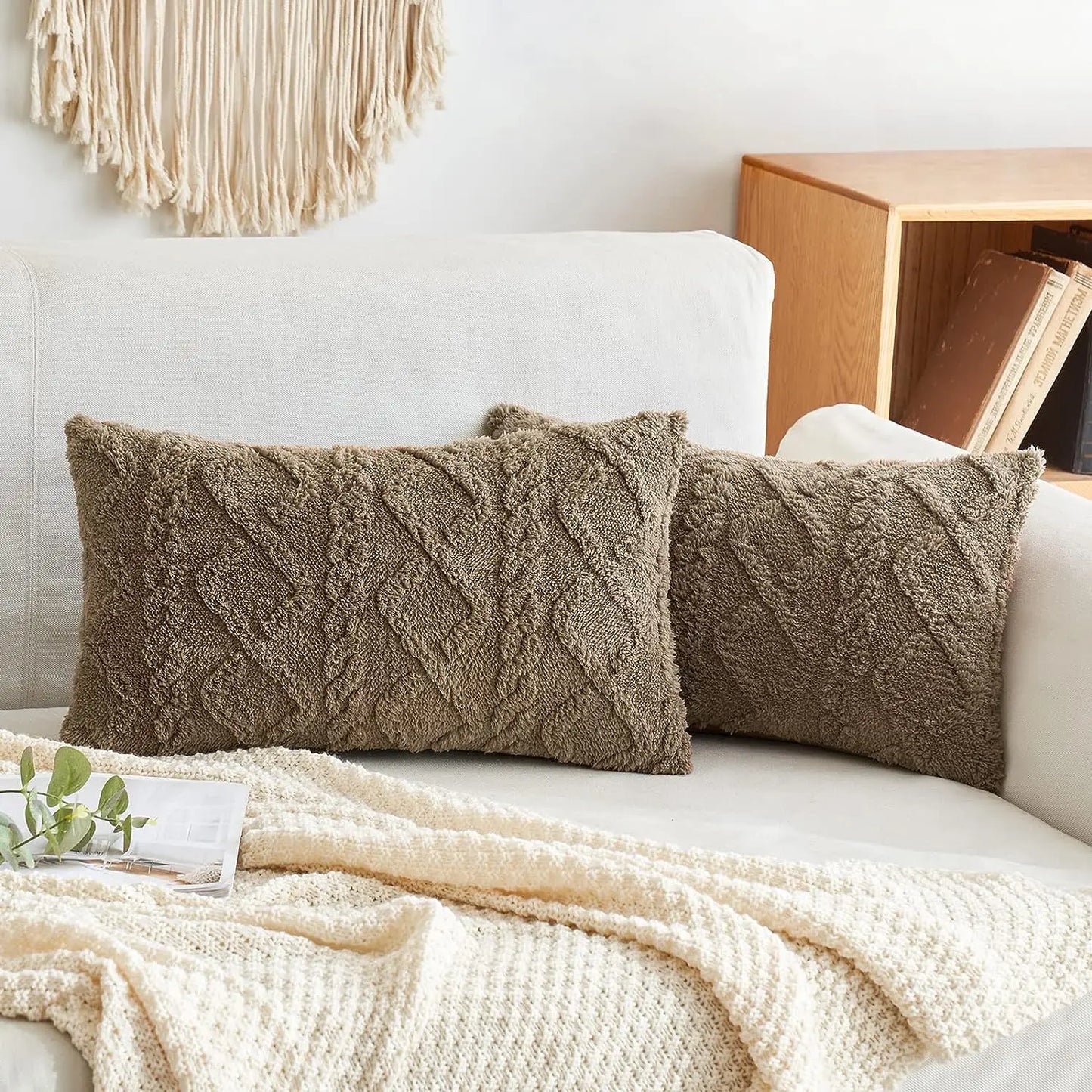 Plain decorative artificial wool pillow case